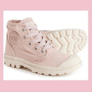 PALLADIUM PAMPA BOOTS